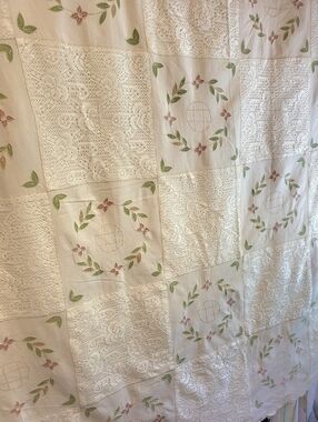 Vintage Cotton Embroidered Floral Wreath and Lace Panel Shower Curtain